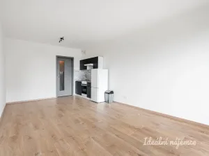 Pronájem bytu 1+kk, Praha, Jáchymovská, 33 m2