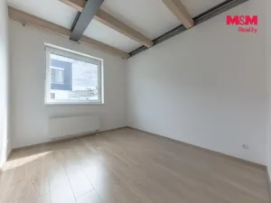 Pronájem rodinného domu, Praha - Březiněves, Pěnkaví, 110 m2