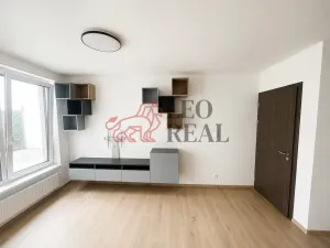 Pronájem bytu 2+kk, Praha - Dolní Měcholupy, Kardausova, 56 m2