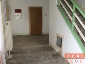 Prodej rodinného domu, Chrást, Kolmá, 180 m2