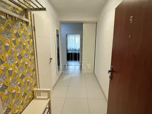 Pronájem bytu 2+kk, Praha - Zličín, Tvrdonická, 64 m2