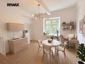 Prodej bytu 2+kk, Praha - Michle, Nuselská, 38 m2