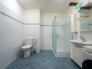 Prodej bytu 3+1, Milovice, Topolová, 77 m2
