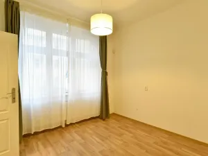 Prodej bytu 2+1, Praha - Košíře, U Kavalírky, 63 m2