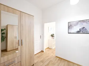 Prodej bytu 2+1, Praha - Košíře, U Kavalírky, 63 m2