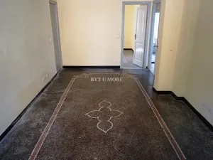 Prodej bytu 4+kk, Janov, Itálie, Via Liberti, 85 m2
