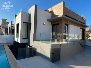Prodej rodinného domu, Torrevieja, Alicante, Španělsko, 310 m2