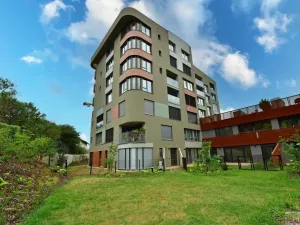 Pronájem bytu 2+kk, Praha - Radlice, U Komína, 47 m2