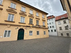 Pronájem bytu 1+1, Praha - Malá Strana, Šporkova, 44 m2