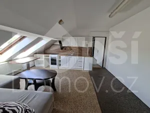Prodej bytu 2+kk, Mikulovice, Hlavní, 83 m2