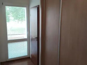 Pronájem bytu 2+1, Ostrov, Jungmannova, 64 m2