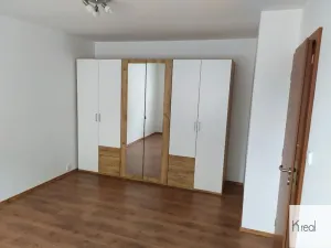 Pronájem bytu 2+1, Ostrov, Jungmannova, 64 m2