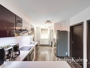 Prodej bytu 3+kk, Praha - Michle, Psárská, 75 m2
