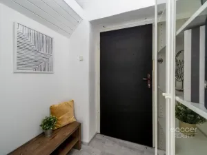Pronájem bytu 1+kk, Praha - Holešovice, U Uranie, 82 m2