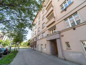 Pronájem bytu 1+kk, Praha - Holešovice, U Uranie, 82 m2