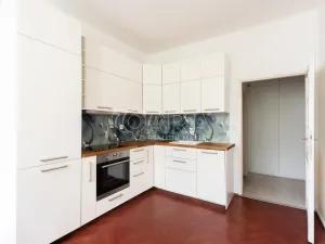 Pronájem bytu 2+kk, Praha - Holešovice, Na Maninách, 48 m2