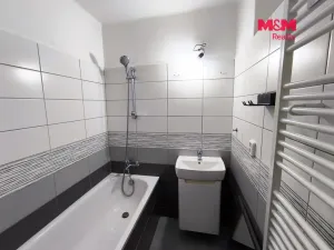 Pronájem bytu 2+1, Strakonice, Školní, 59 m2