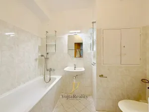 Pronájem bytu 1+kk, Olomouc, Topolová, 30 m2