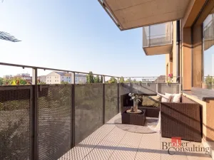 Prodej bytu 2+kk, Praha - Strašnice, Zvěřinova, 66 m2