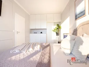 Prodej bytu 2+kk, Praha - Strašnice, Zvěřinova, 75 m2