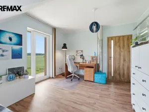 Prodej rodinného domu, Sezemice - Veská, 107 m2