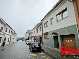Pronájem kanceláře, Hustopeče, Mrštíkova, 15 m2