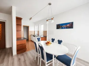 Prodej bytu 4+kk, Chodov, Bezručova, 97 m2