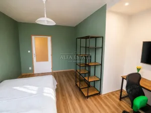 Prodej bytu 4+kk, Chodov, Bezručova, 97 m2