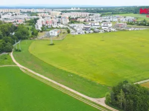 Prodej komerčního pozemku, Hradec Králové - Třebeš, 6364 m2
