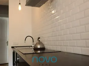 Pronájem bytu 3+kk, Praha, Zenklova, 76 m2