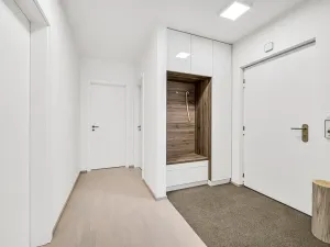 Pronájem bytu 3+kk, Praha - Karlín, Za Karlínským přístavem, 82 m2