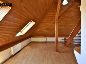 Prodej bytu 3+kk, Hradec Králové, V Lipkách, 83 m2