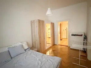 Pronájem bytu 3+1, Praha - Vinohrady, Šmilovského, 81 m2