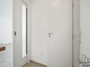 Pronájem bytu 1+kk, Pardubice, Jiráskova, 40 m2