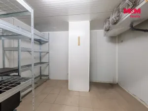 Prodej rodinného domu, Bečov nad Teplou, nám. 5. května, 351 m2