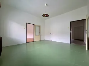 Prodej rodinného domu, Holasice, 182 m2