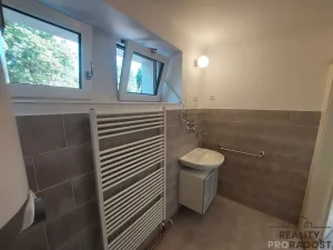 Pronájem bytu 2+kk, Praha, Zavadilova, 48 m2