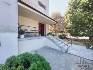 Pronájem bytu 2+kk, Praha, Zavadilova, 48 m2