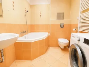 Pronájem bytu 2+kk, Praha - Záběhlice, Mattioliho, 57 m2