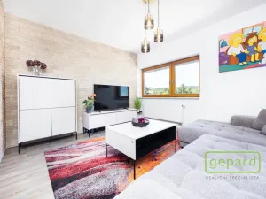Prodej bytu 3+kk, Mníšek pod Brdy, Ke škole, 73 m2