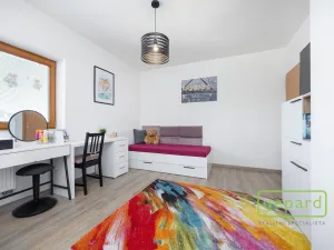 Prodej bytu 3+kk, Mníšek pod Brdy, Ke škole, 73 m2