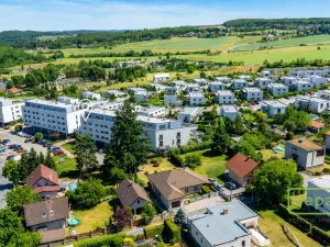 Prodej bytu 3+kk, Mníšek pod Brdy, Ke škole, 73 m2