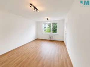 Prodej bytu 3+1, Třebíč, Obránců míru, 75 m2