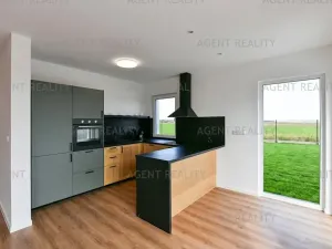 Prodej rodinného domu, Slaný, 156 m2