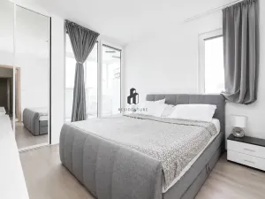 Pronájem bytu 3+kk, Praha - Kamýk, Mariánská, 70 m2