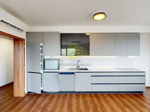 Pronájem bytu 3+kk, Olomouc, Šantova, 86 m2