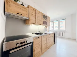 Prodej bytu 2+1, Hořice, Pod Lipou, 61 m2