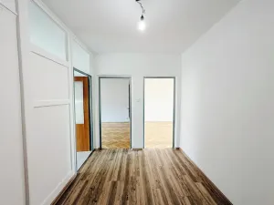 Prodej bytu 2+1, Hořice, Pod Lipou, 61 m2