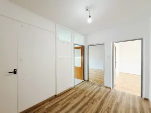 Prodej bytu 2+1, Hořice, Pod Lipou, 61 m2