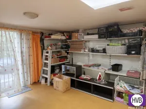 Prodej obchodního prostoru, Neratovice, nám. Republiky, 55 m2